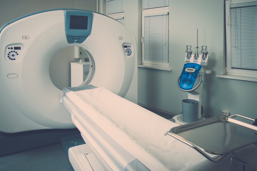 How much does a refurbished CT scanner cost in 2021?