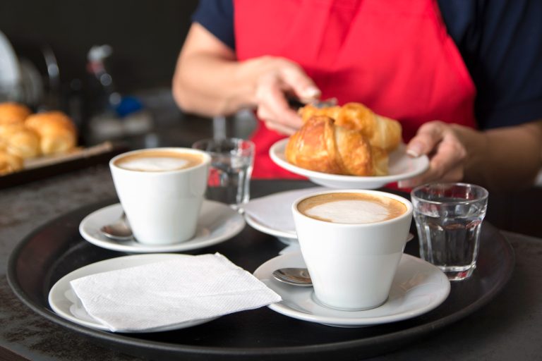 Apopka Brunch Guide – Where to Find Colombian Coffee, Pastries, and the Best Brunch Spots in Northwest Orlando